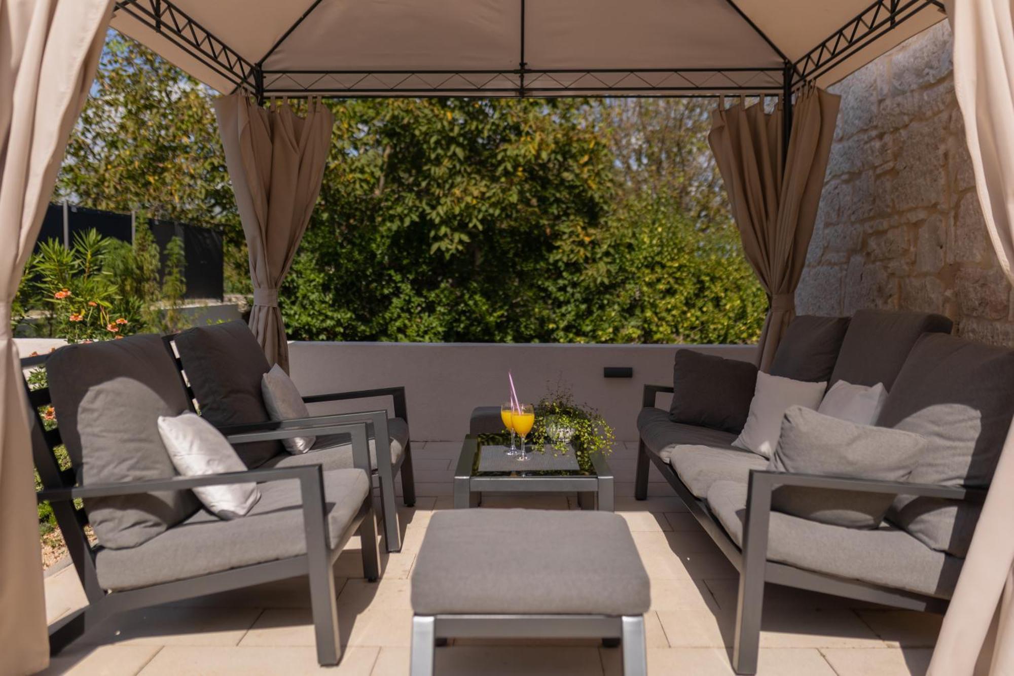 Experience Village Life - Jokini Dvori With Private Pool Pakovo Selo Exterior foto